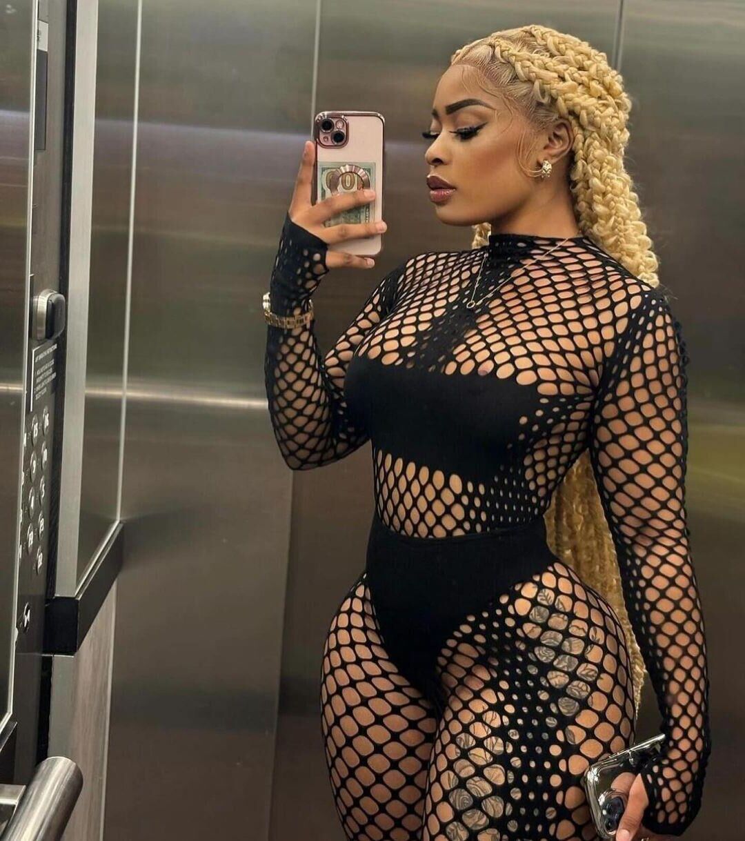 Black queen 