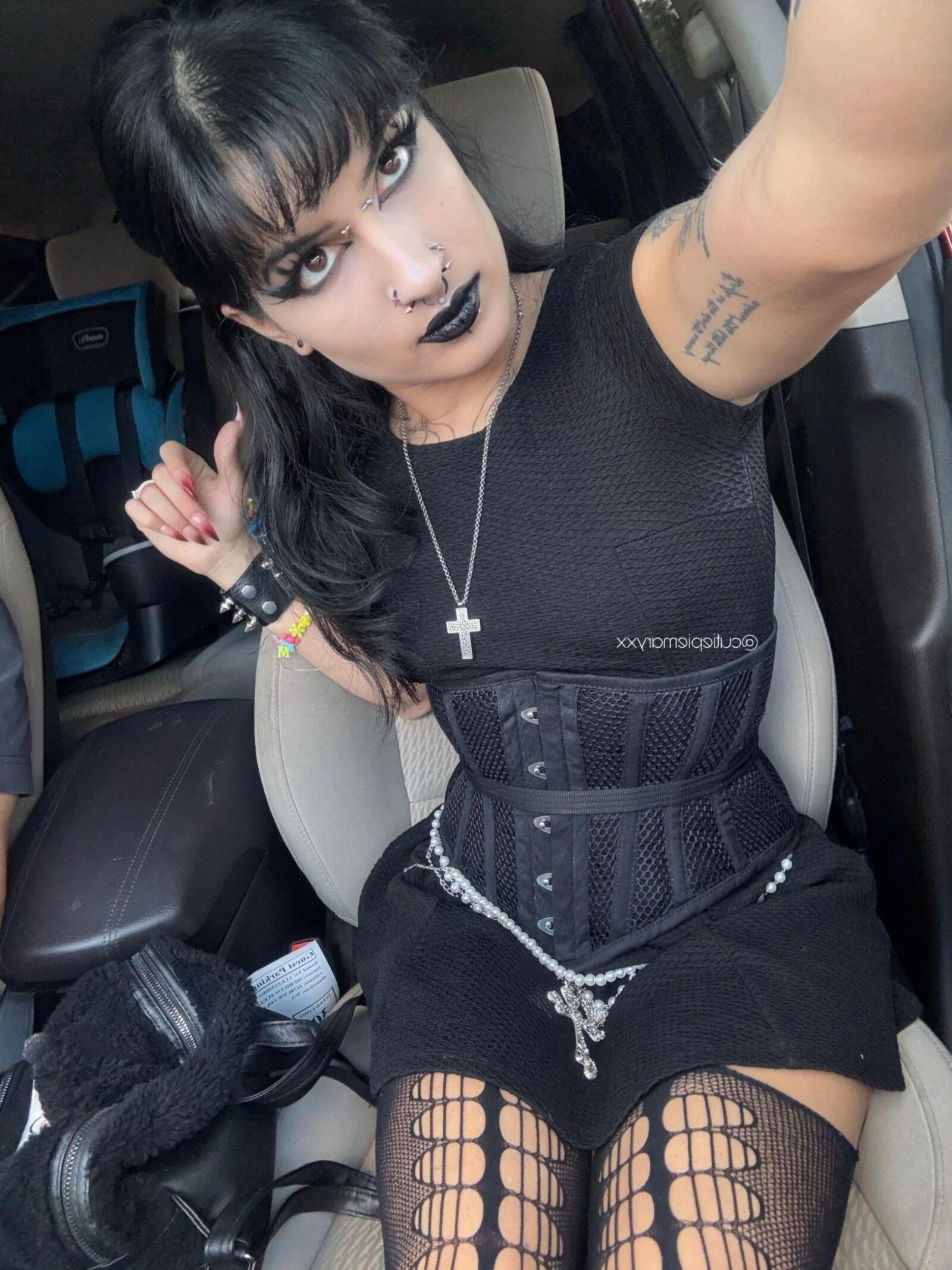 CutiePatootiiMary