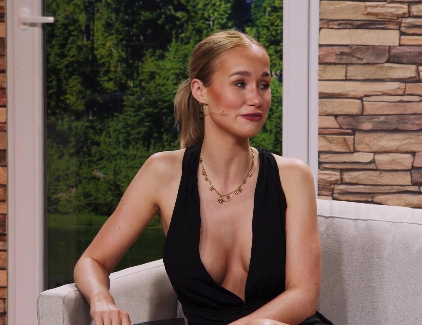 Monika Wulf (Pearl TV)