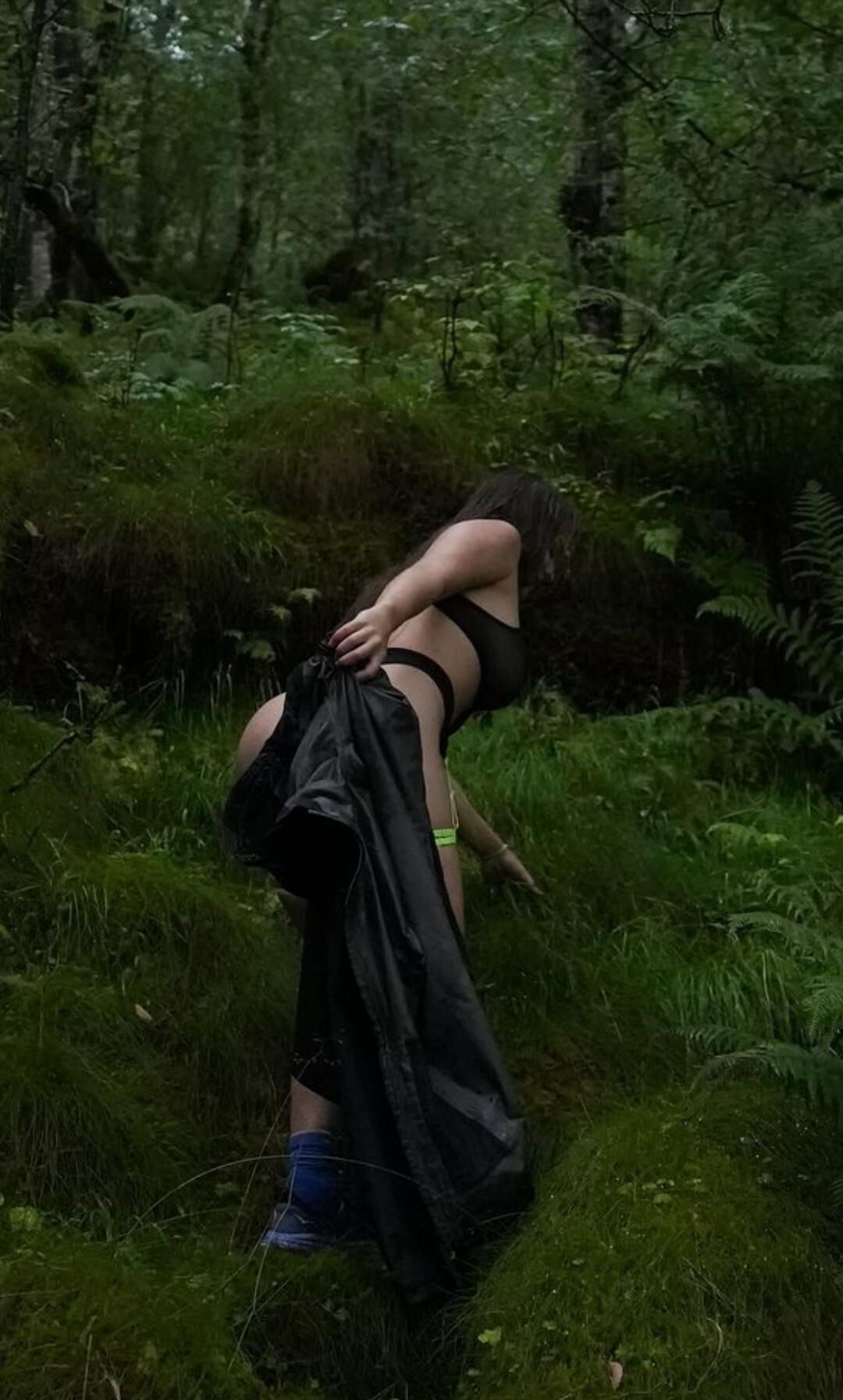 Julia | busty teen | large TITS and ASS #