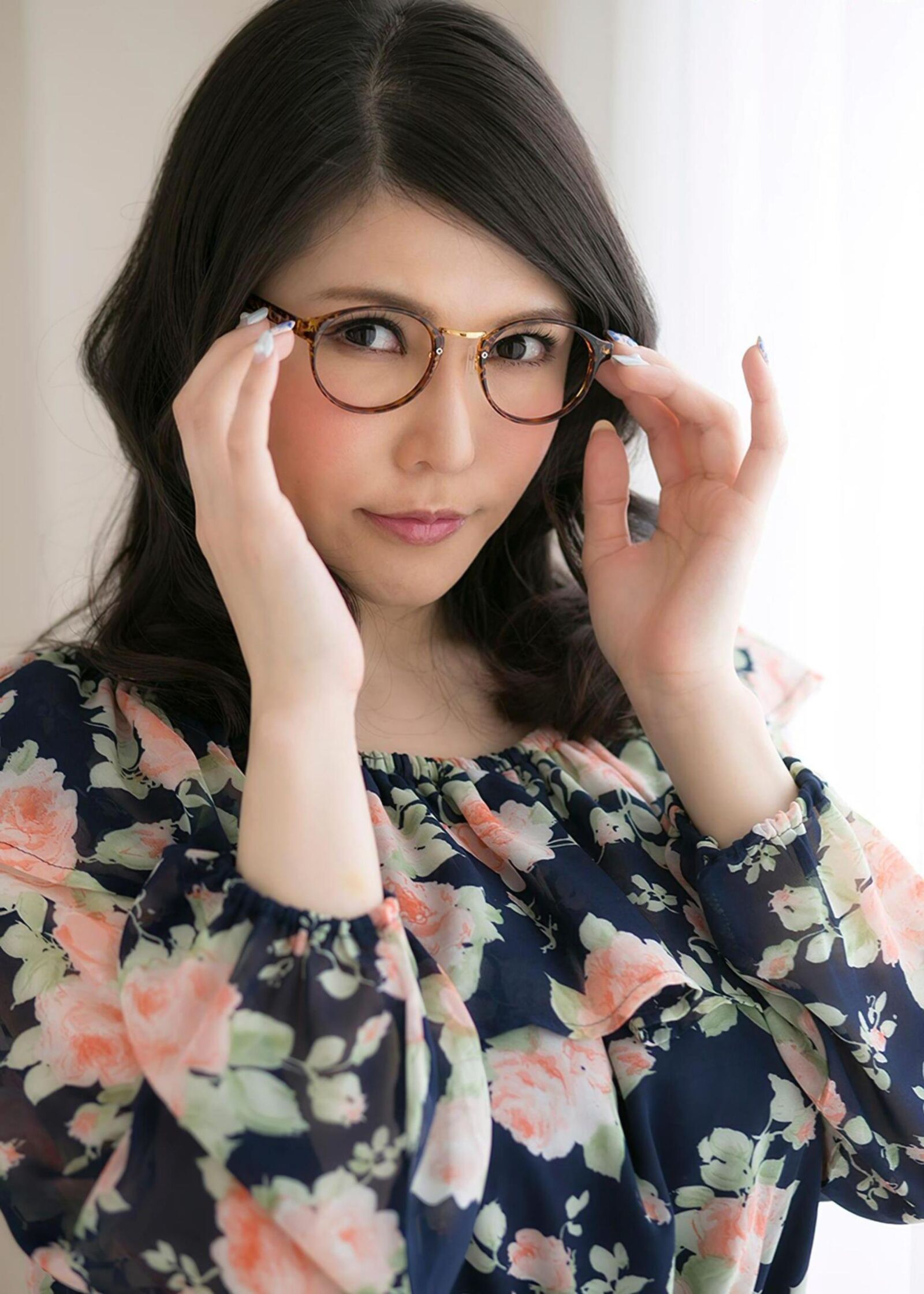 Anri Okita big boobs Japanesse pornstar