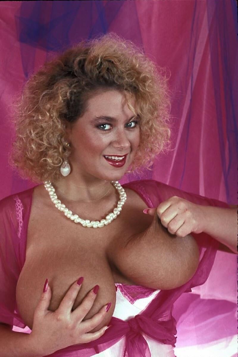 . DeeDee Reeves. Vintage pussy