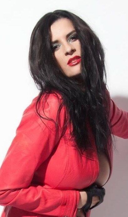 Agusia agnieszka modelo tetona