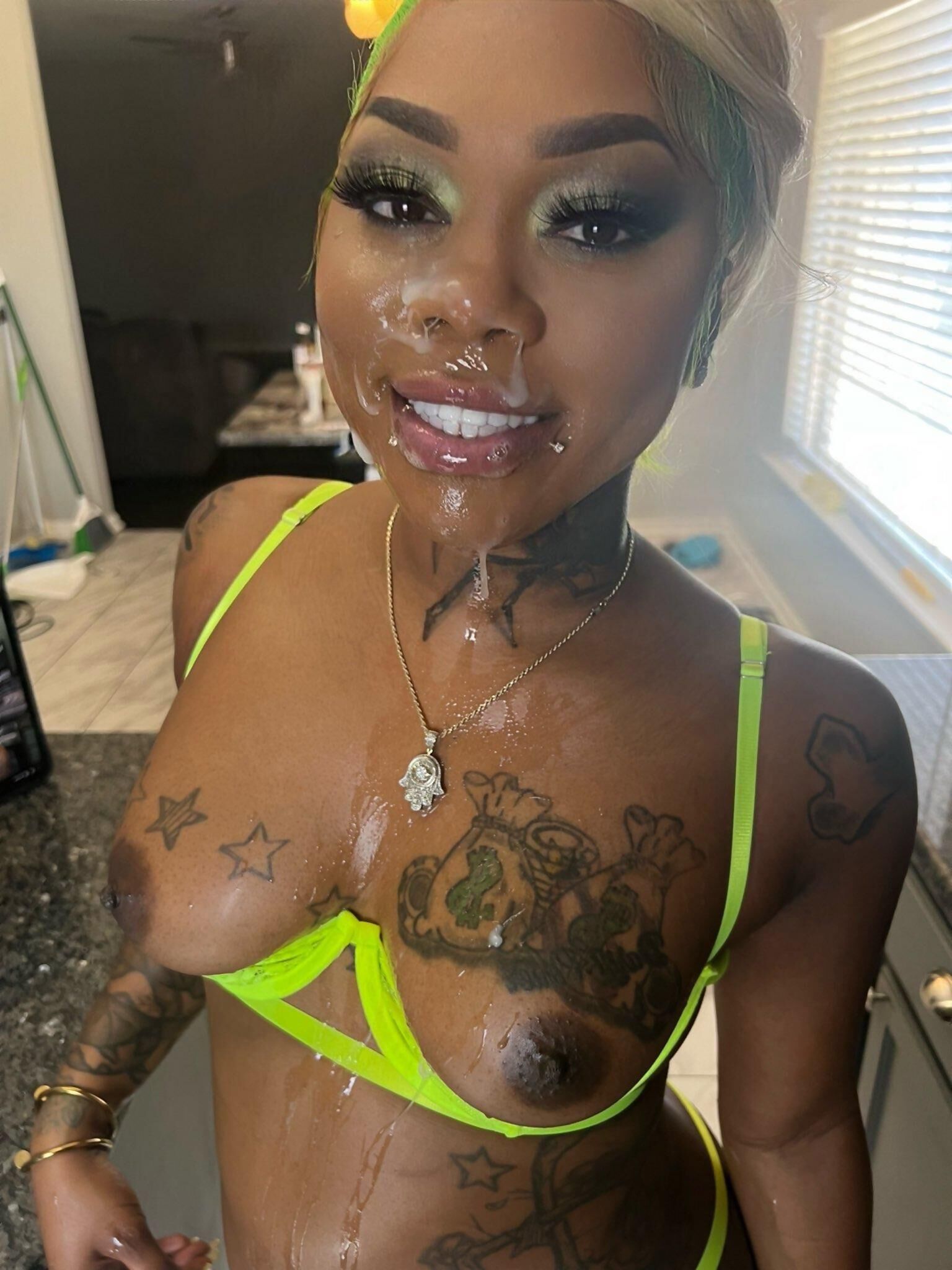 Black queen 