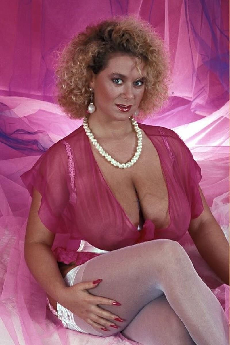 . DeeDee Reeves. Vintage pussy