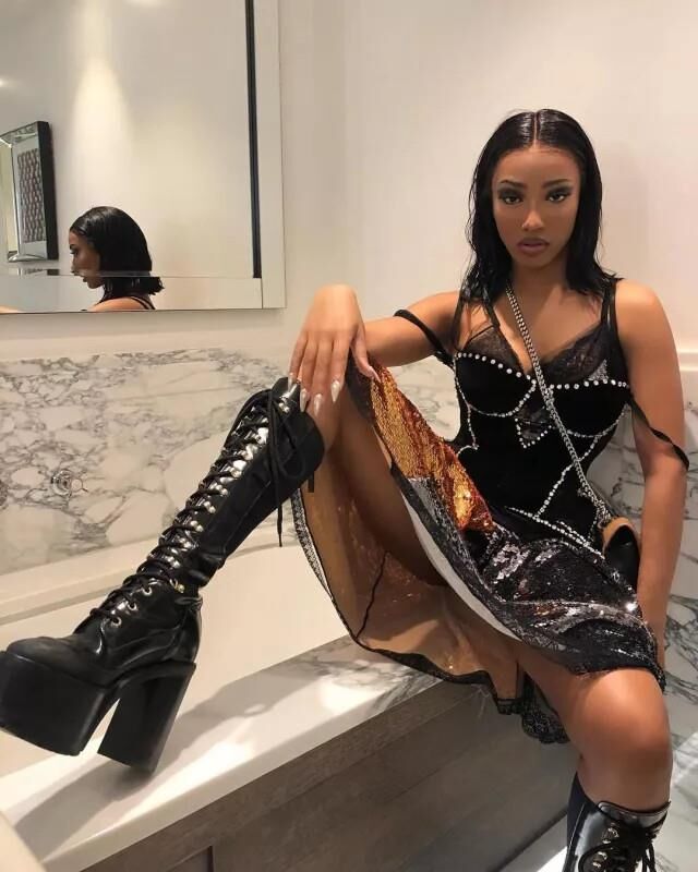 Black queen 