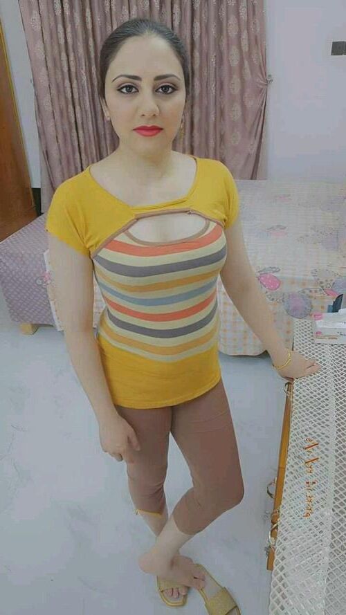 イランのペルシャターバンリヒジャーブの売春婦の女