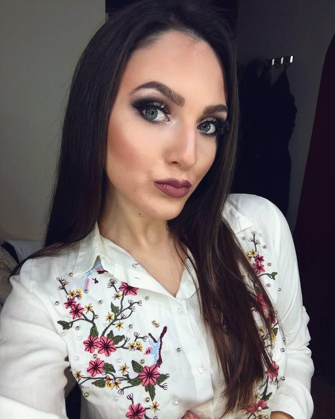Rostos para tributos