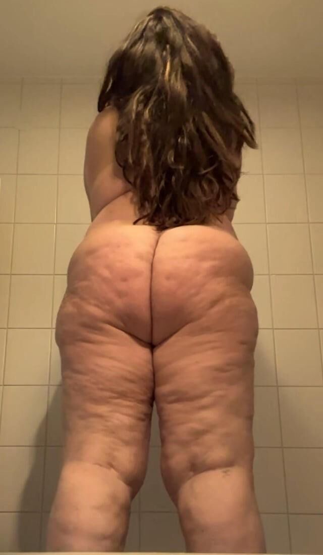 dailymixヘビーハンガービッグおっぱいブルネットバストbbw太い女性