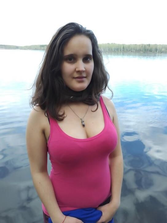 Vollbusiger junger Lubov aus Moskau