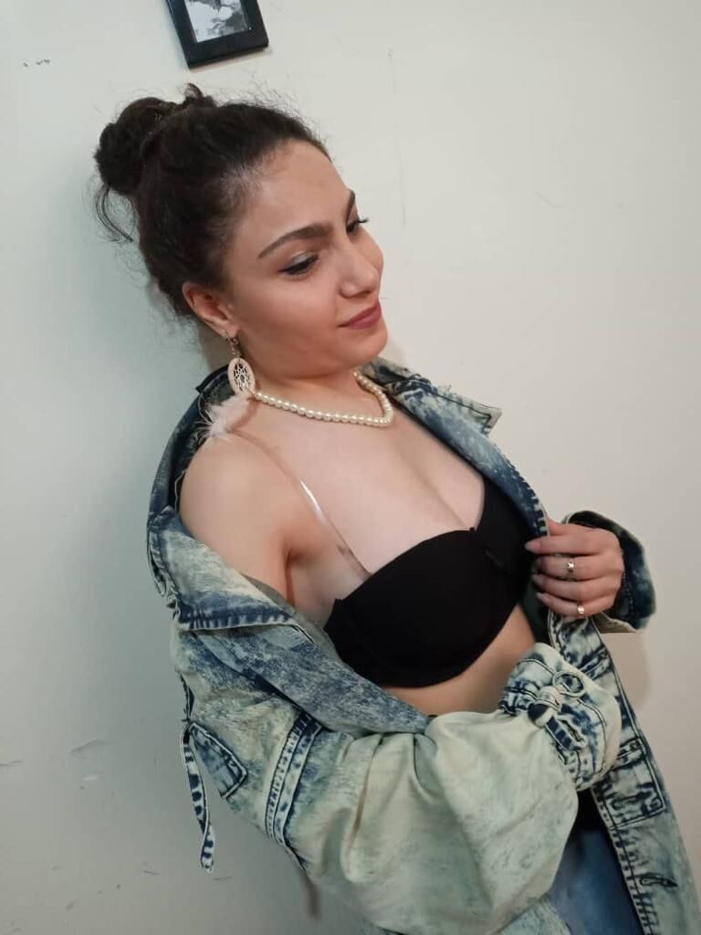 Iranian Persian Turbanli Hijab Whore Salope