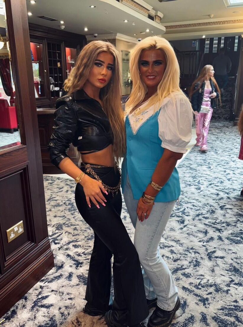 Bimbos Chav Hündinnen, um unsere vollen Kugeln so schnell zu streicheln und abzulassen