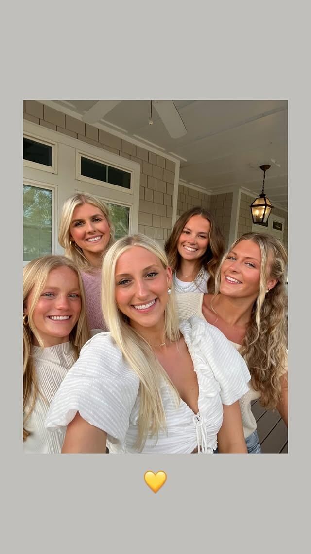 Gruppen von Frauen