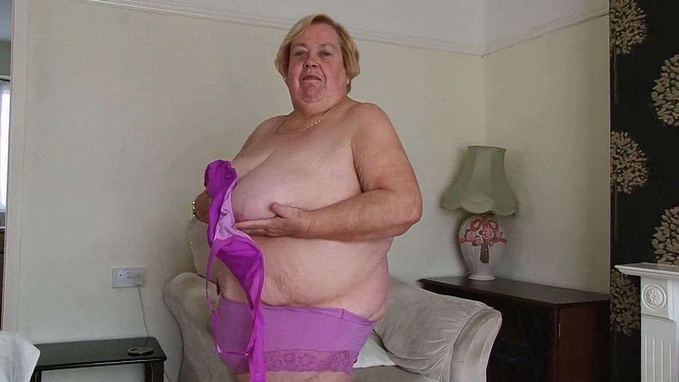 本当に美しい胸.....成熟したssbbwウェンディ