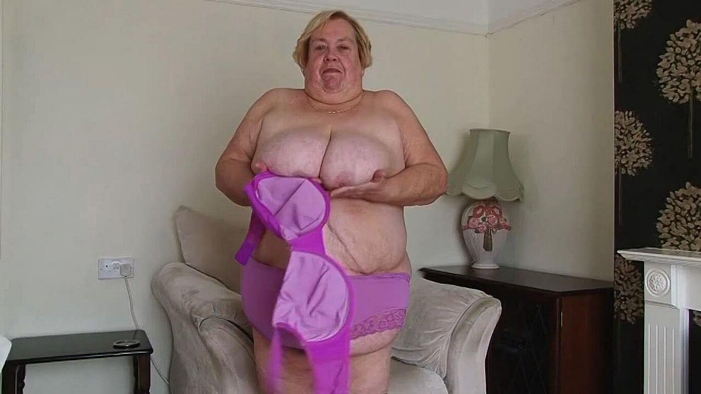 本当に美しい胸.....成熟したssbbwウェンディ