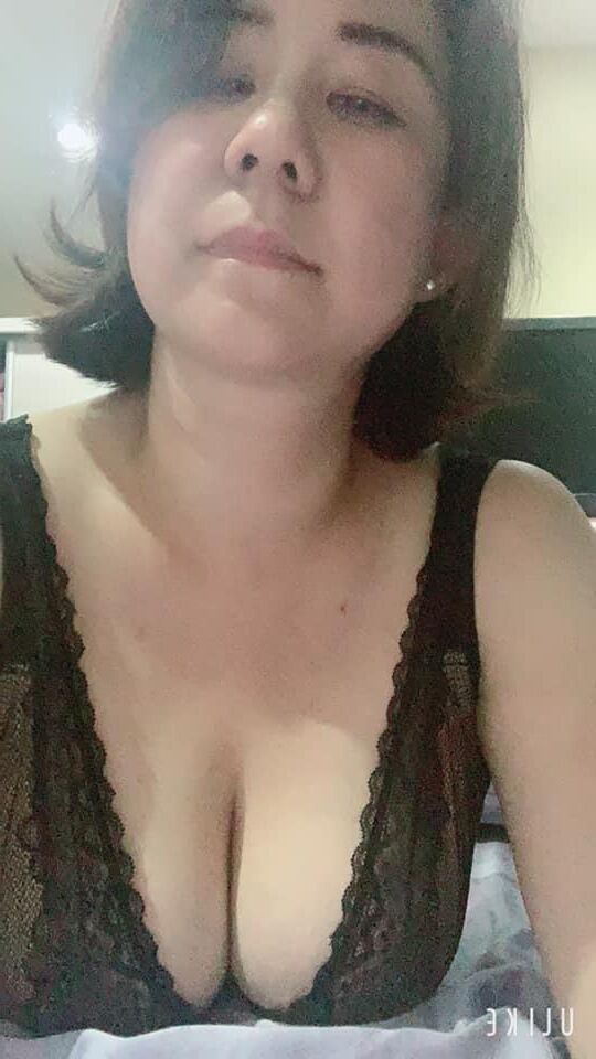 巨乳マレーシアの熟女痴女リズリム