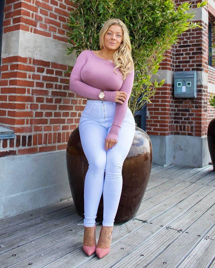 Mia Sand