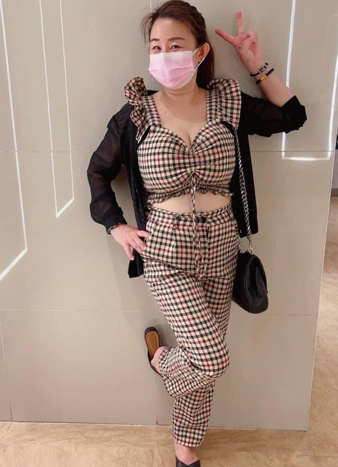 巨乳マレーシアの熟女痴女リズリム