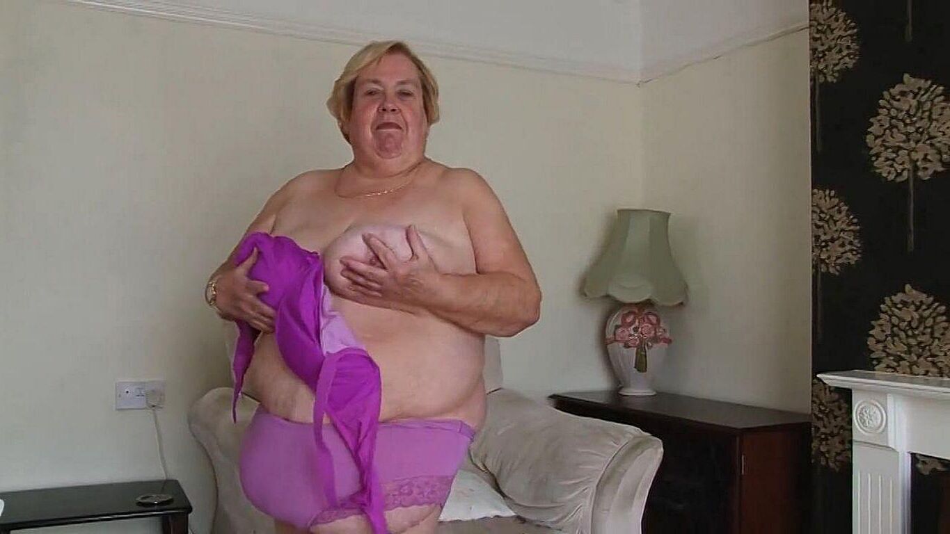 本当に美しい胸.....成熟したssbbwウェンディ