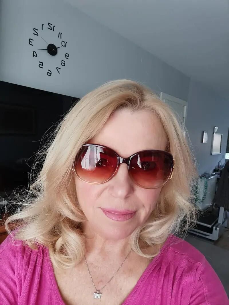 sexy busty mature 