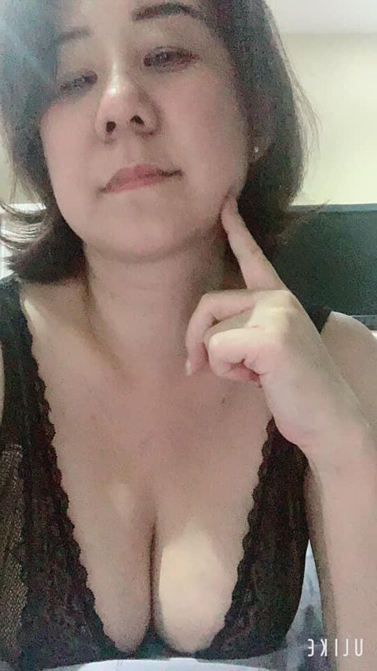 巨乳マレーシアの熟女痴女リズリム