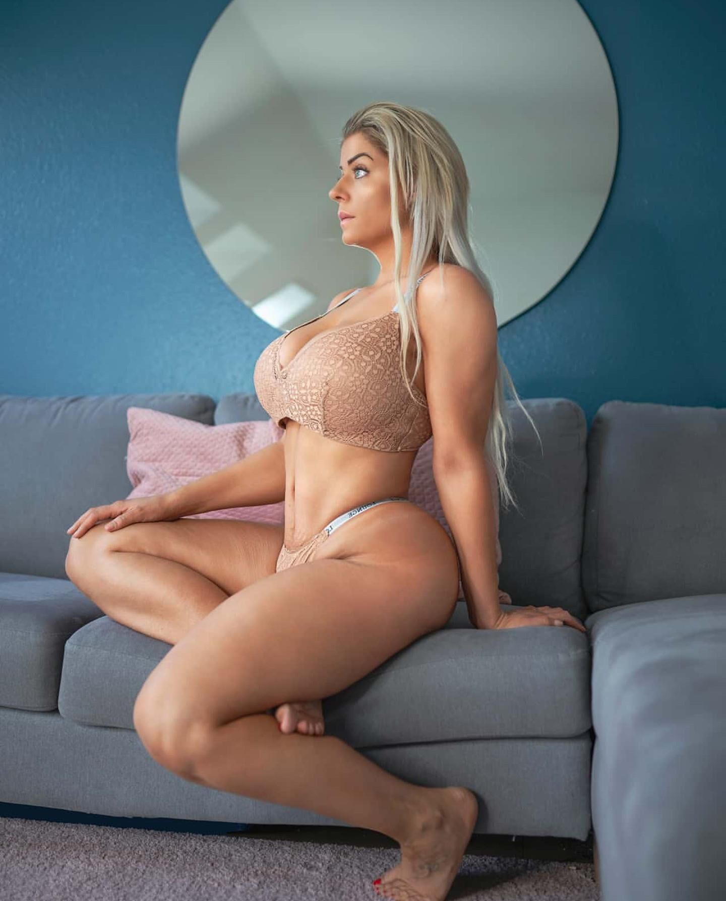 Mia Sand