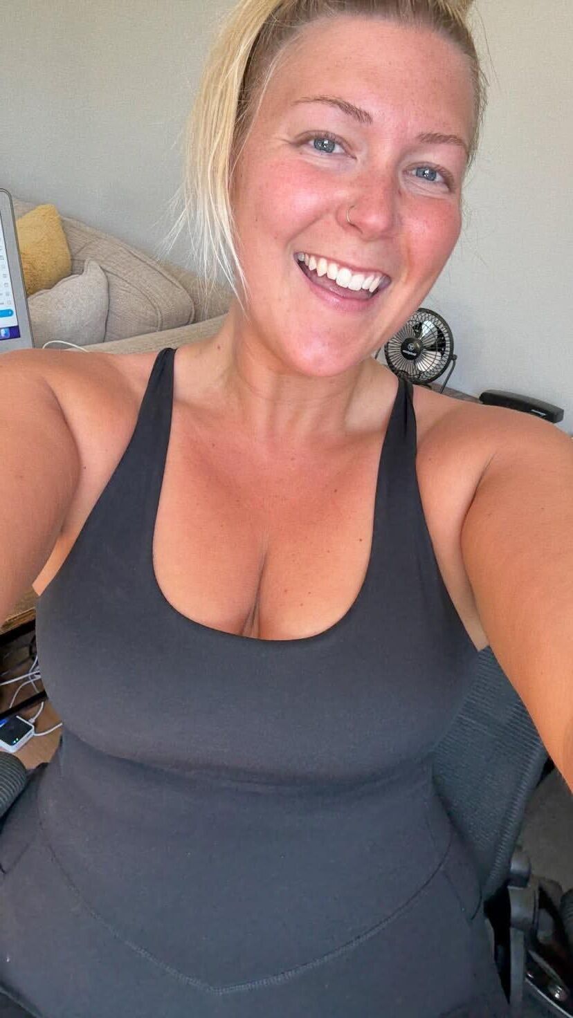 Cleavage 