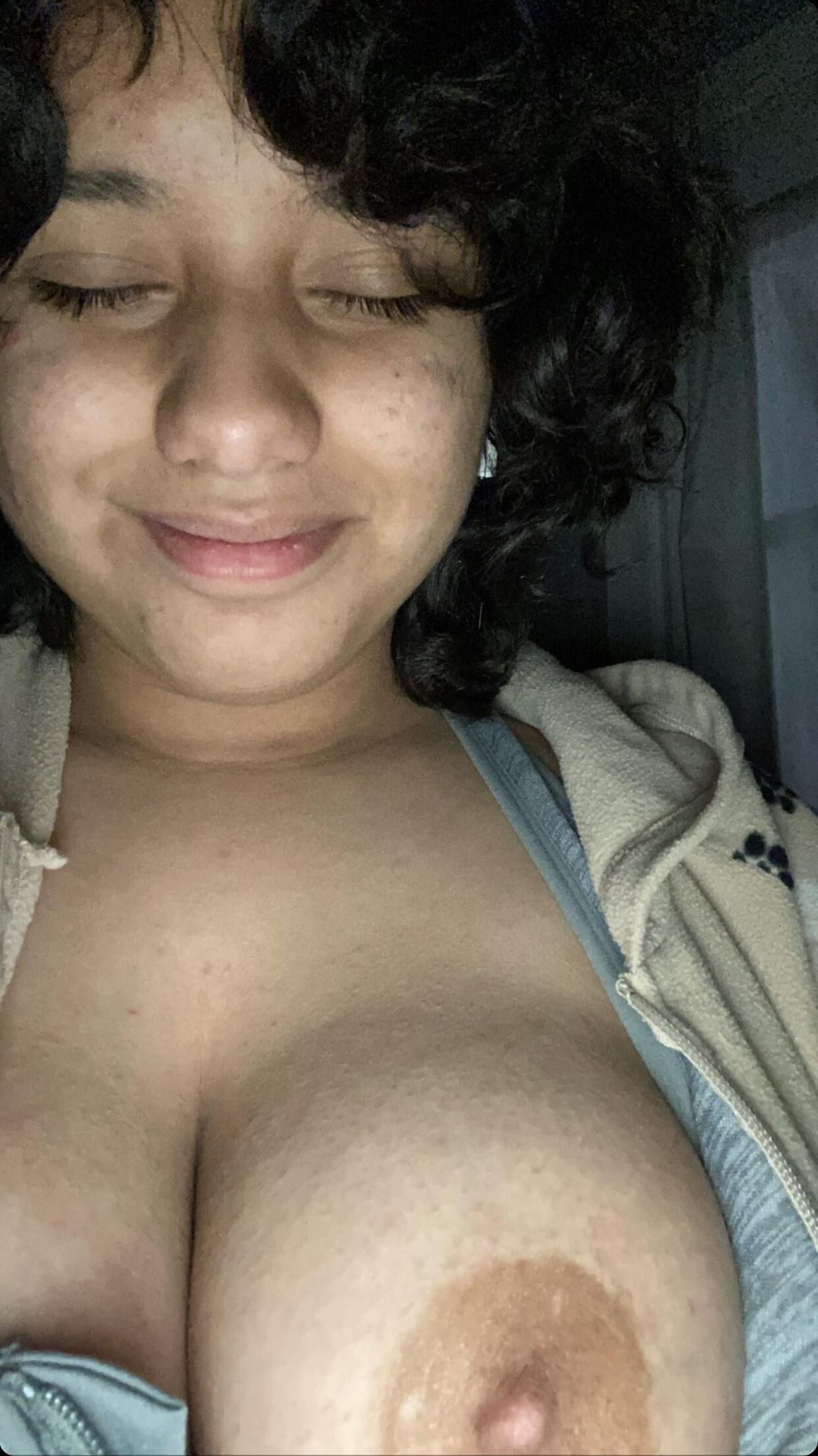 Large Areolas, Big Boobs, Nipples..