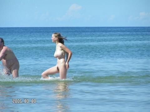 Bigger Is Better（BeachEdition）
