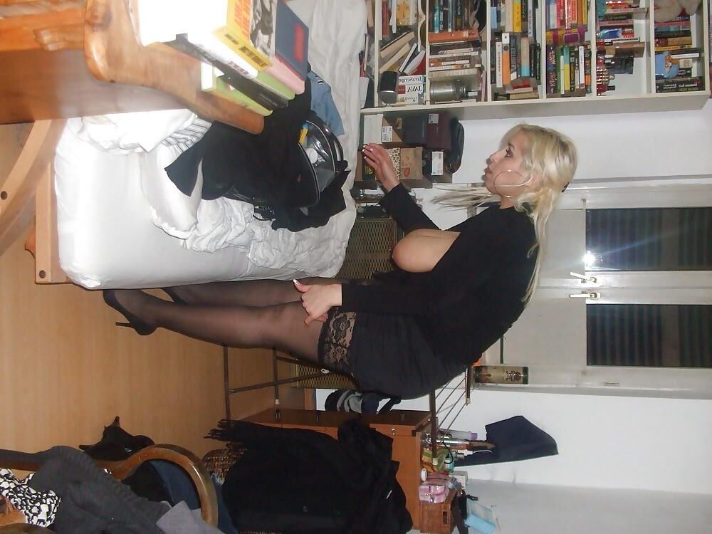 Deutsch vollbusige blonde heiße Brüste