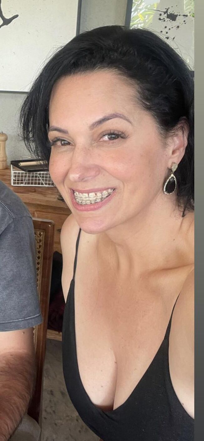 sexy busty Brazilian bitch