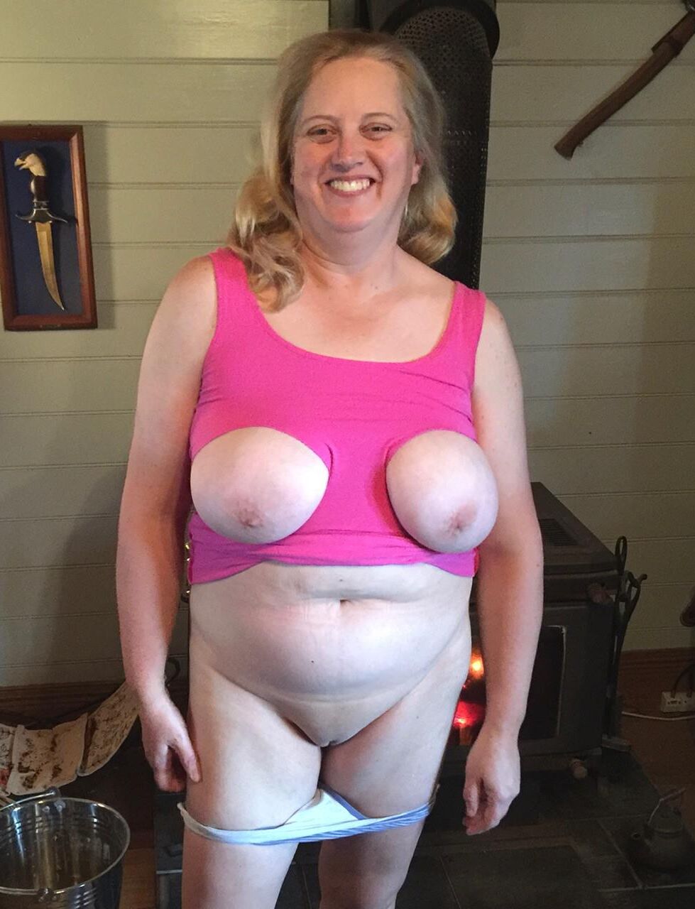 Jacqui espina sucia culo