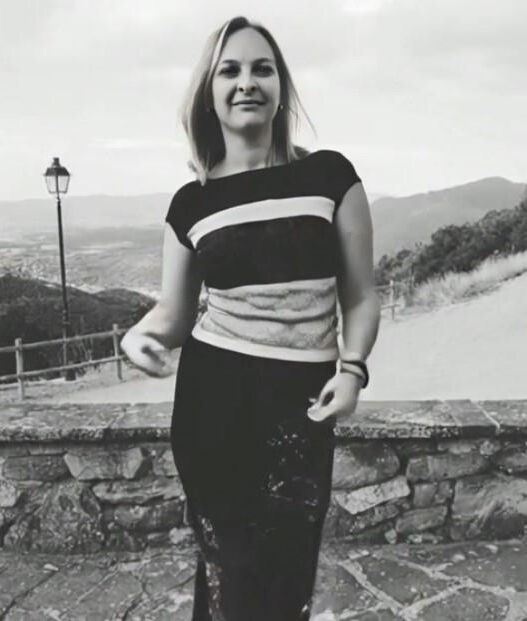 Alba López posando sexy