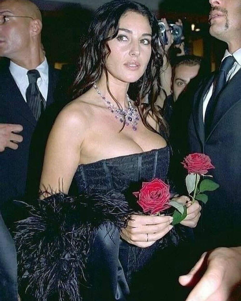 MONICA BELLUCCI at Cartiers Milan Opening, 