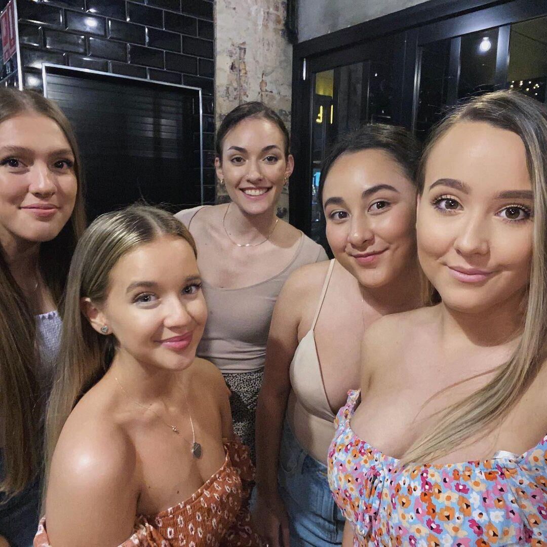 Aussie Uni Sluts and Bimbos