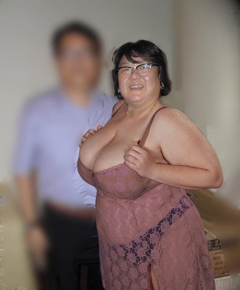 Sexy BBW Asian Gilf Patricia