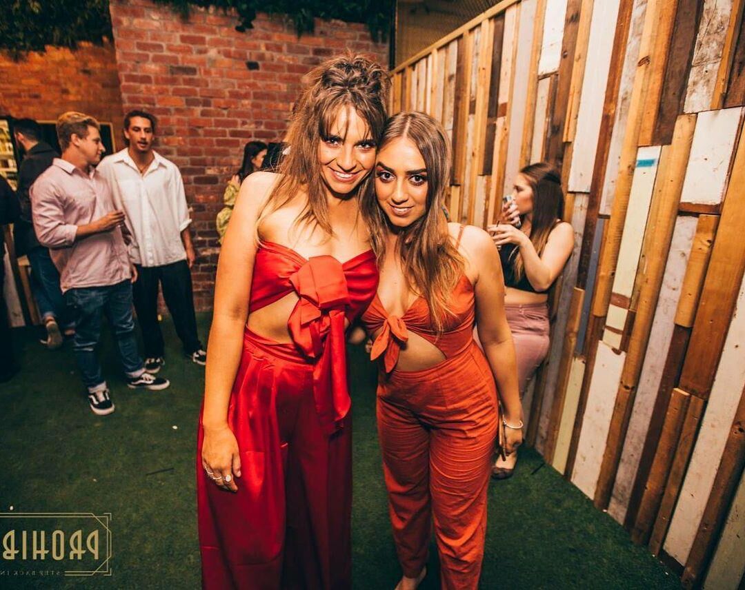 Aussie Uni Sluts and Bimbos