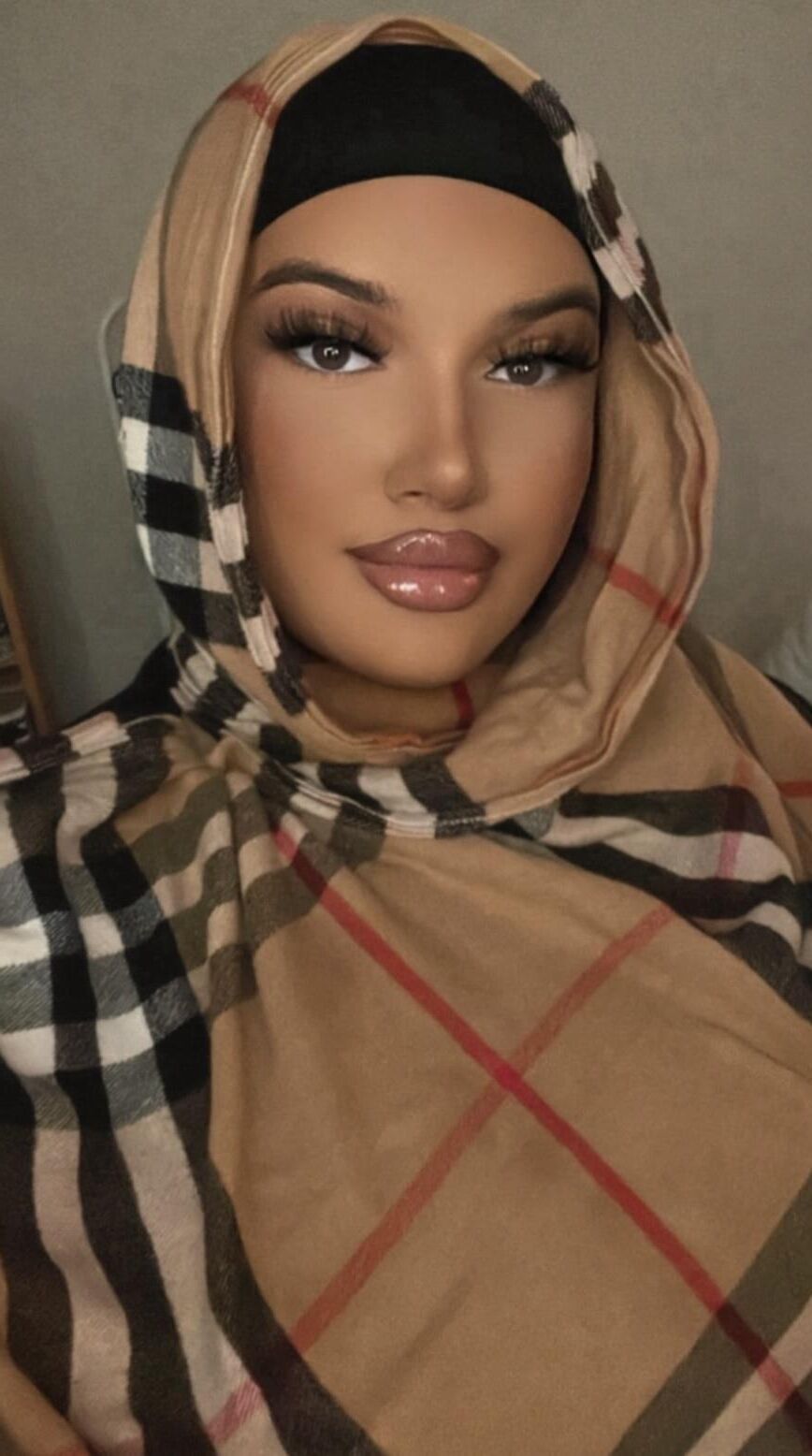 Hijabis necesitan cum homenaje, ¿qué piensas?