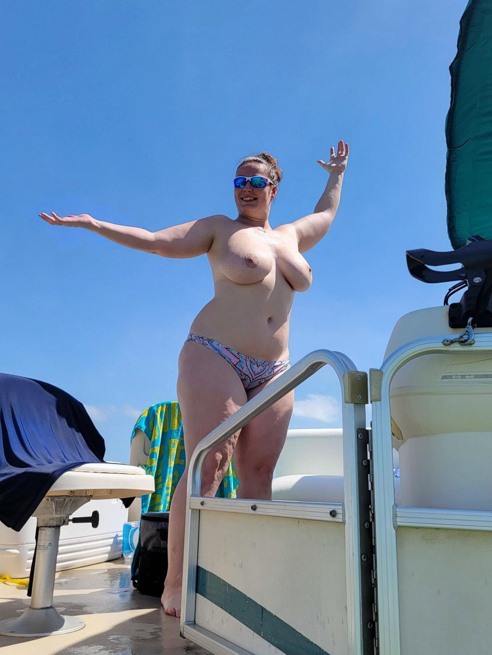 CHUBBY CURVY HOT
