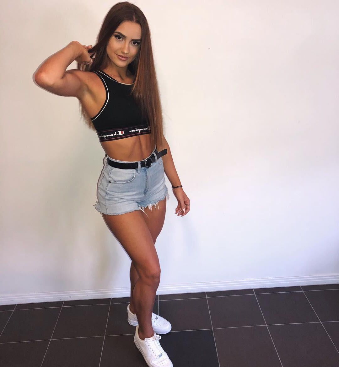 Australianos uni putas y bimbos