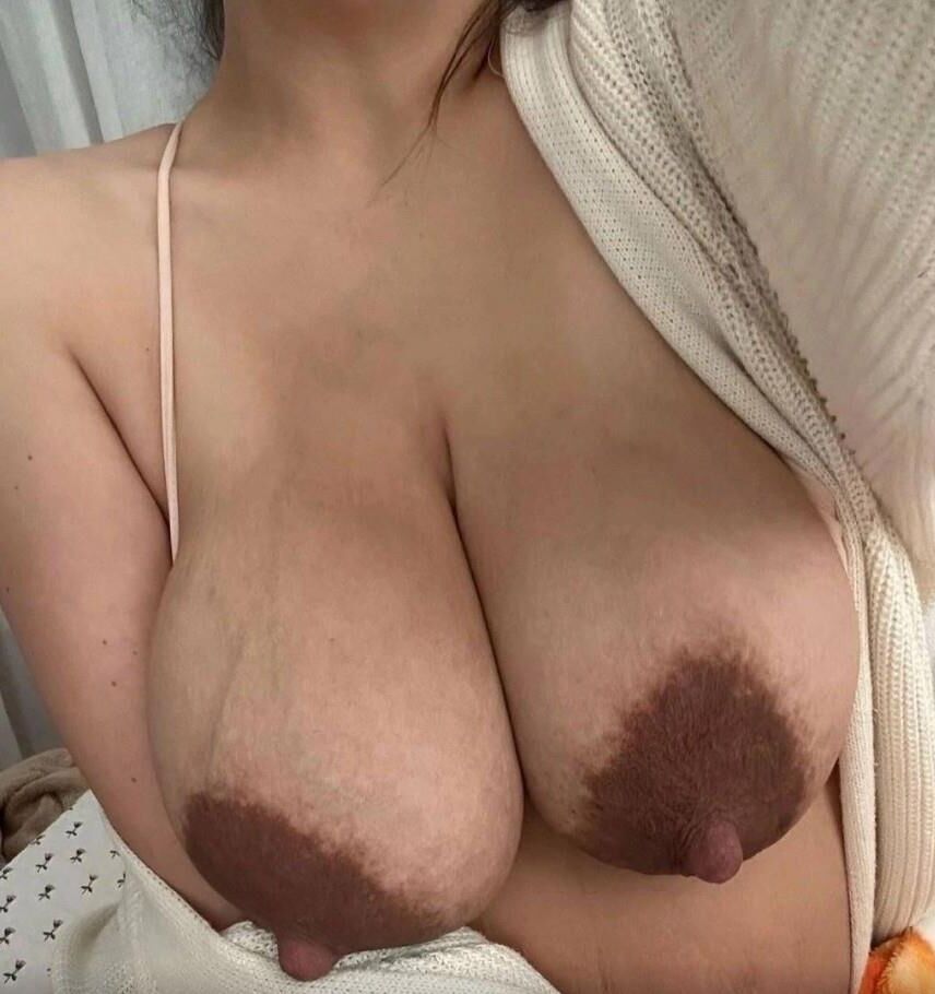 Big Saggy Euter (Veny -Brüste)