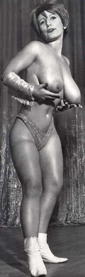 Classic retro vintage Moyra volume 