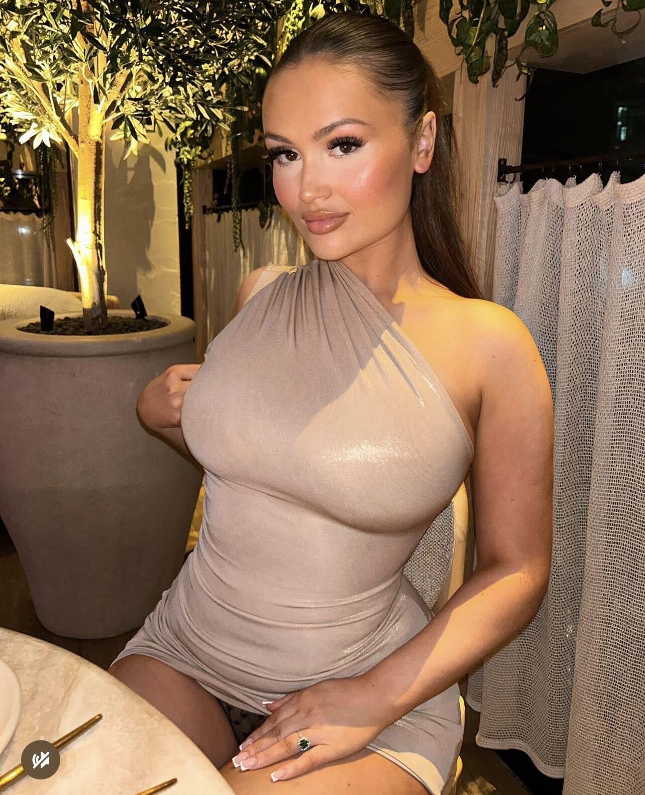 Bella B
