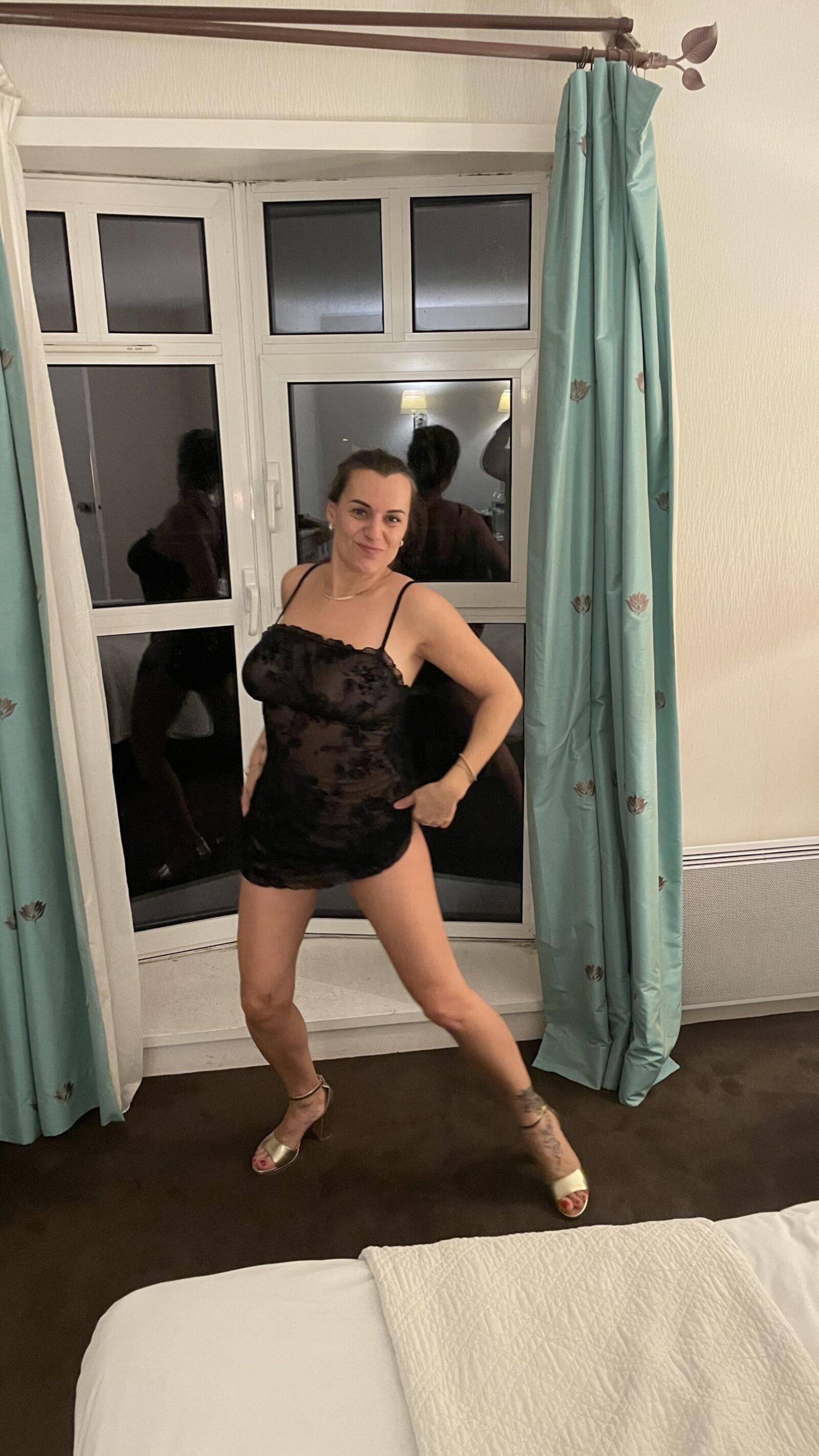 Moi Sophie WebSlut en Babydoll vuelve a publicarme