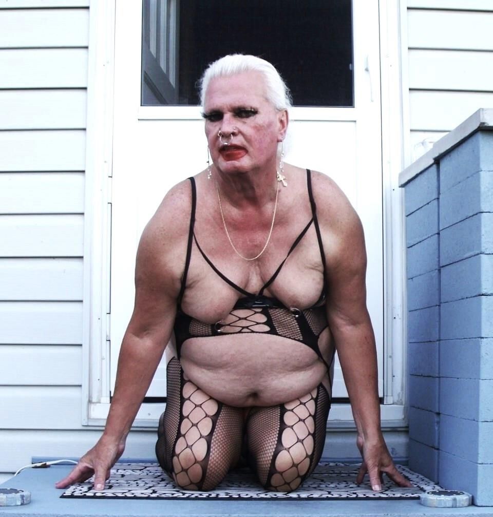 Shuggah Is Now A Fat Nasty Q.O.S Flabpile Sex Sow