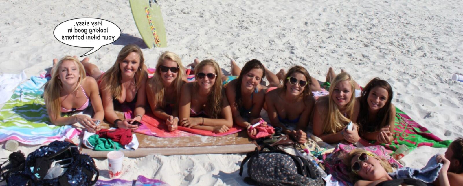 Beach Girls 