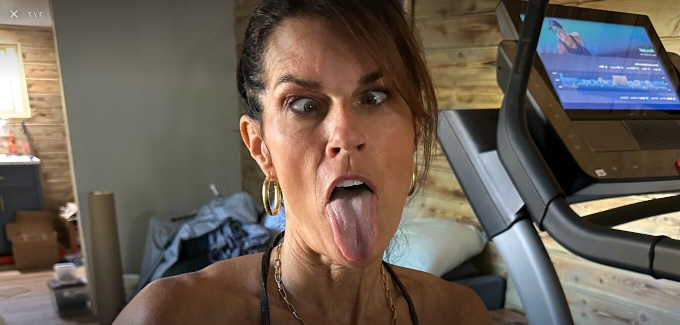 Milf Mary Screenshots