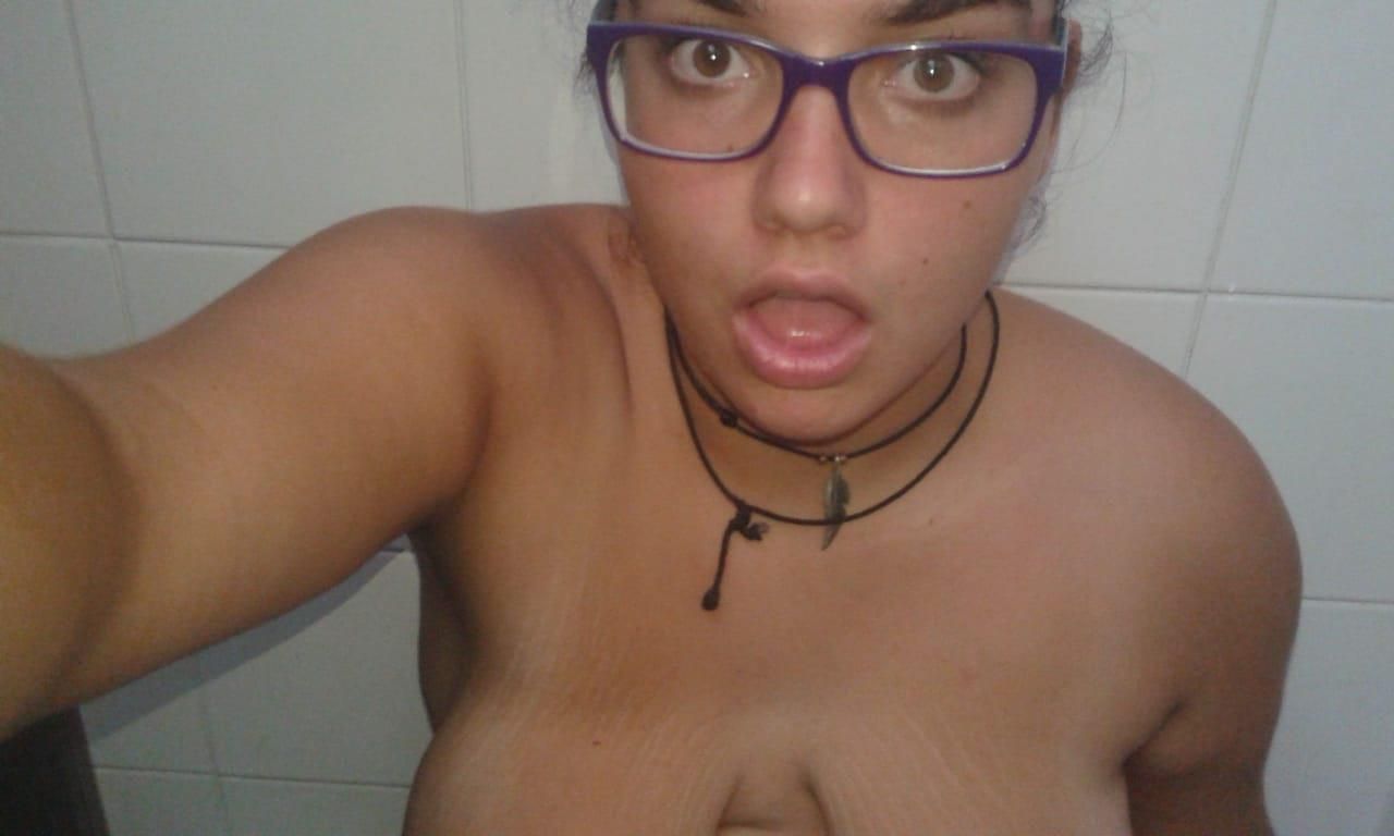 Queralt Molina queralt_mglz Tetas caidas gorda bbw