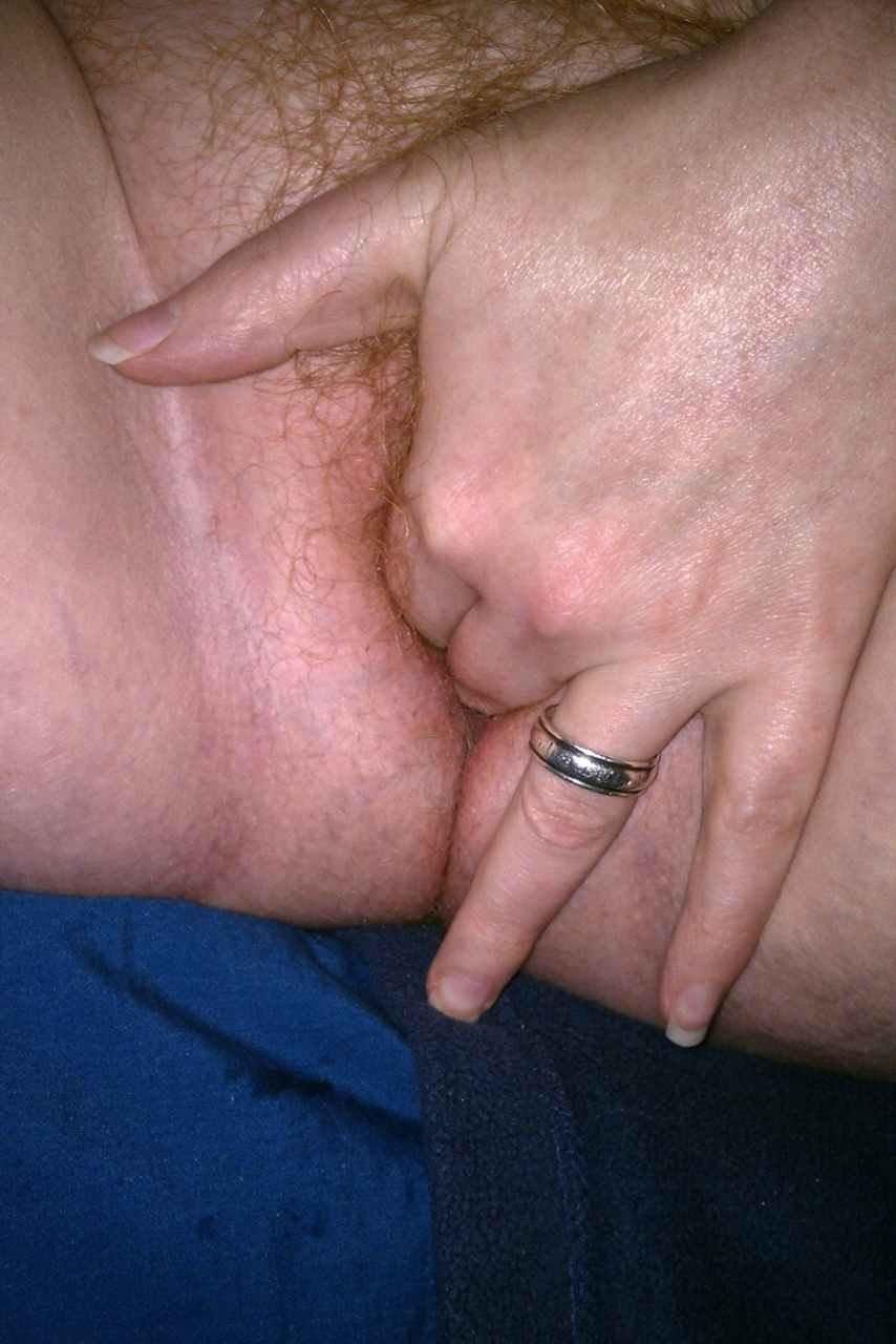 Vollbusige mollige Rothaarige Hotwife Cherry