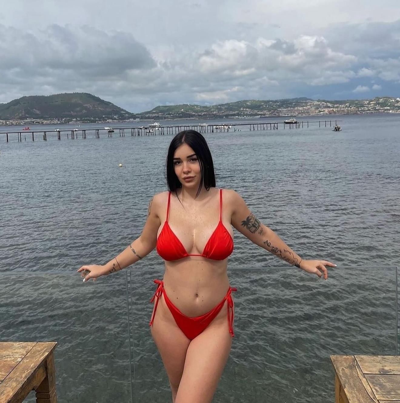 Insta Sluts